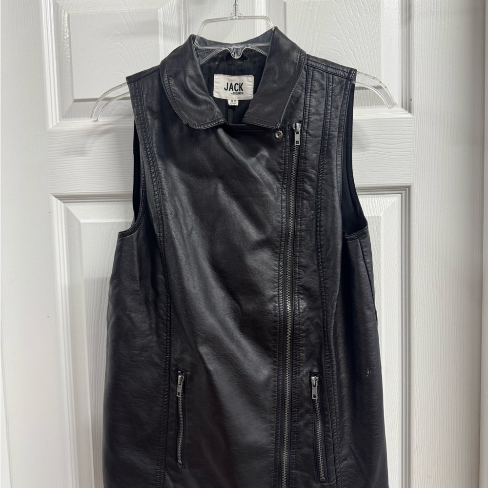 Jack by BB Dakota Black Sleeveless Leather Moto Vest